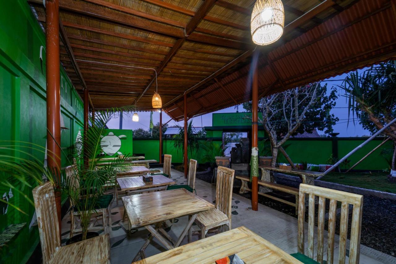 The Green Groves Hostel Lembongan Exterior foto