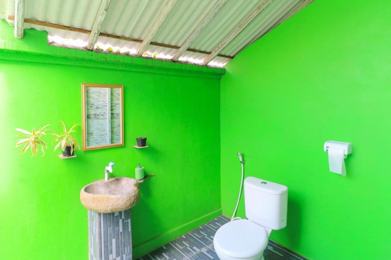 The Green Groves Hostel Lembongan Exterior foto