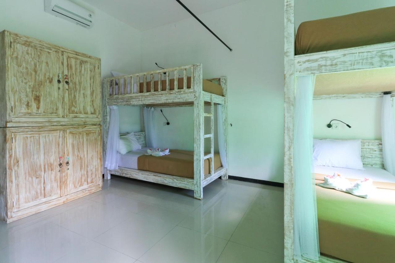 The Green Groves Hostel Lembongan Exterior foto